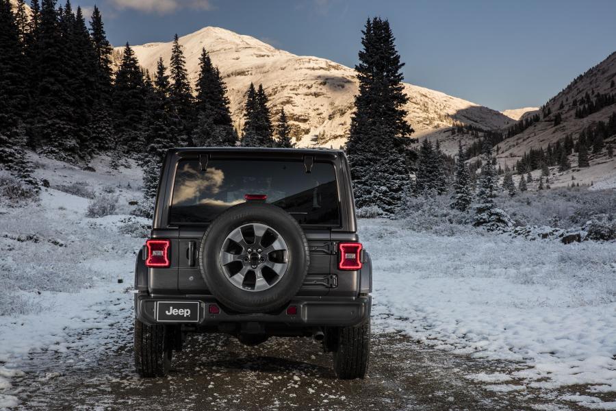 Jeep Wrangler Unlimited Sahara (JL) 2018 года  (NA) (фото 29 из 52)